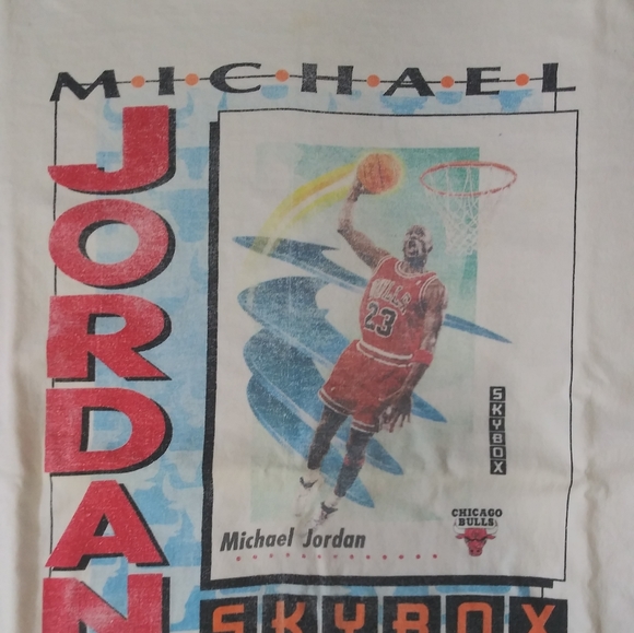 1996 SKYBOX MICHAEL JORDAN t shirt - Picture 8 of 13